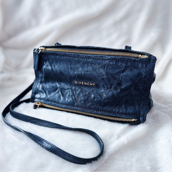 Authentic Givenchy Small Pandora Crossbody - Picture 1 of 11